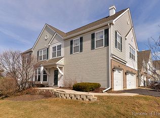 308 Gazebo Ln, Lombard, IL 60148
