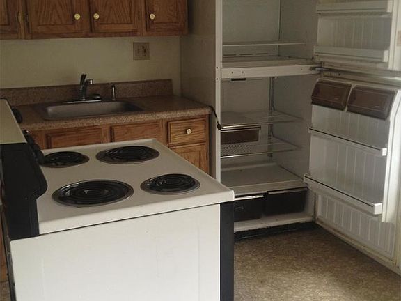 4th image of 614 Farragut Ave APT 2