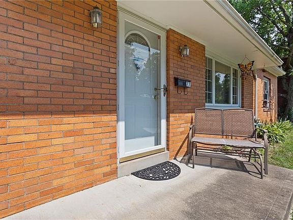 2nd image of 77 W View Ave