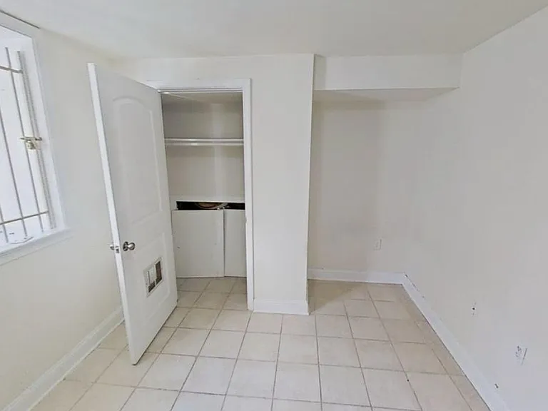1226 N 16th St #1 — Photo 17