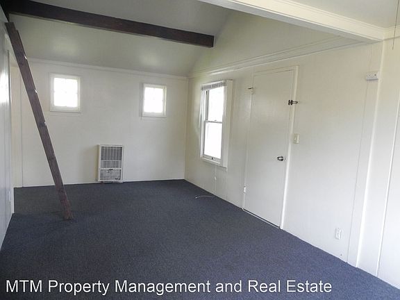 4th image of 1002 S Magnolia Ave