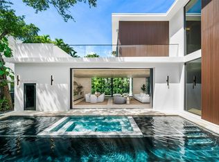 7320 Erwin Rd, Miami, FL 33143