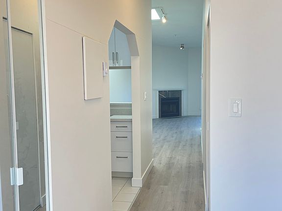 3rd image of 1236 W 8th Ave #412