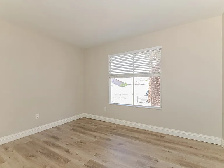 655 Camp Hill Rd — Photo 12