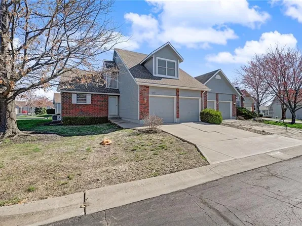 6817 W 156th Ter, Overland Park, KS 66223