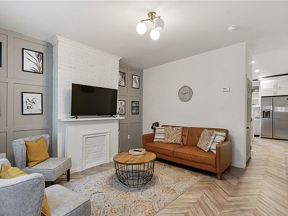 4th image of 5241 Kent Way