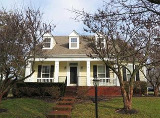 306 Chasely Cir, Powell, OH