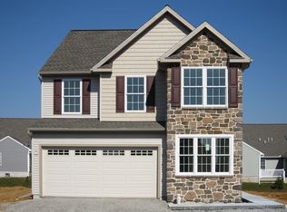 1373 Fieldstone Dr, Mount Joy, PA 17552