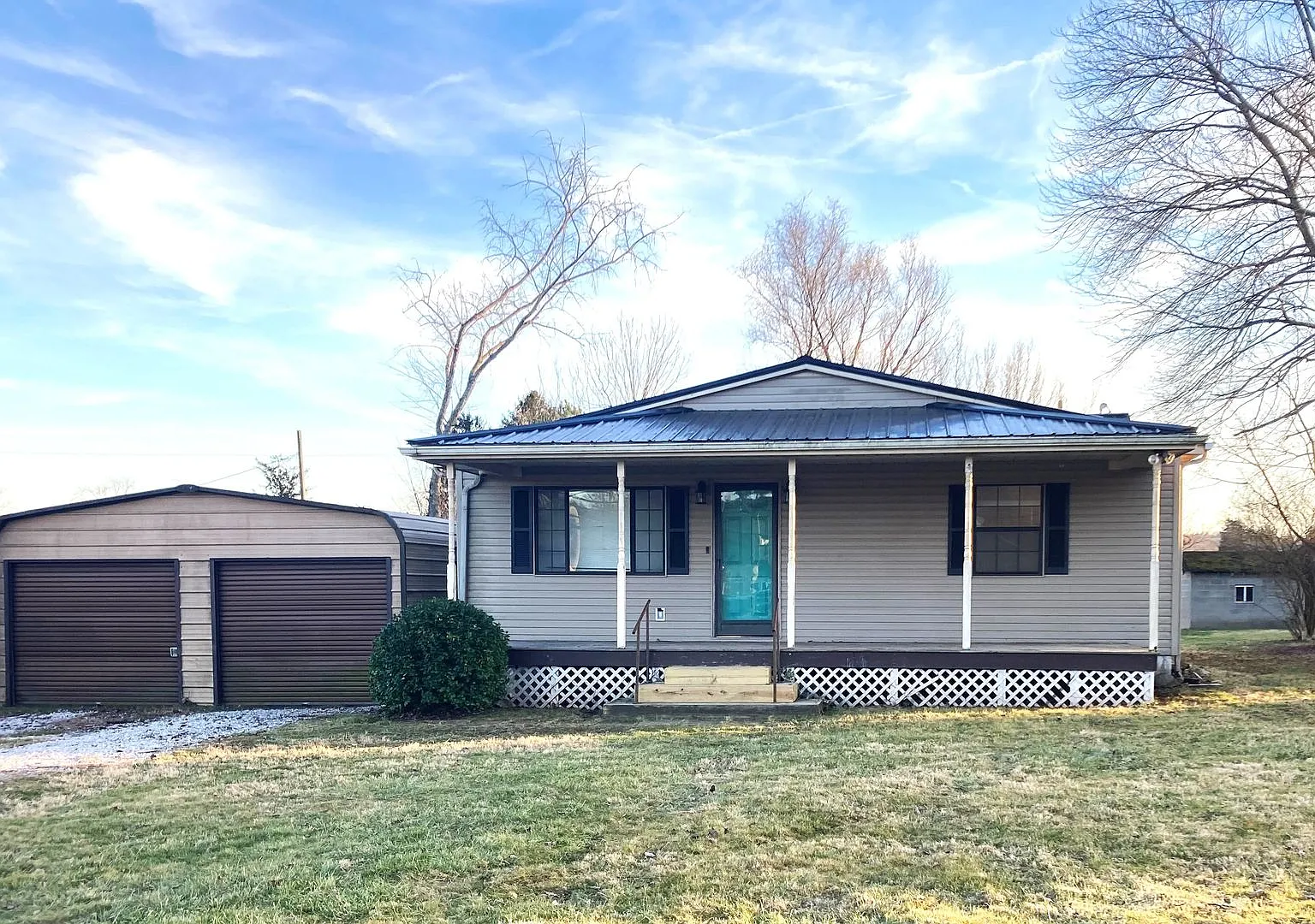 Newly updated home in Culloden — Photo 1