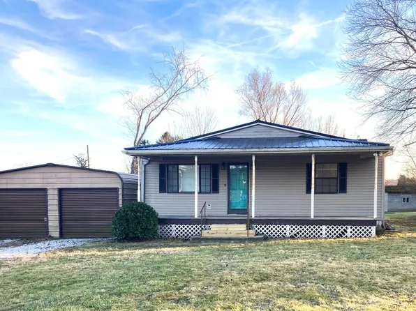 97 Main St, Culloden, WV 25510