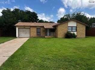 4618 Cove Rd, Wichita Falls, TX 76310