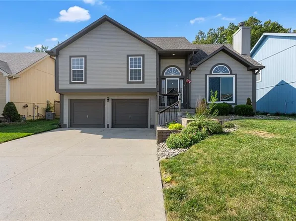 201 NE 113th St, Kansas City, MO 64155