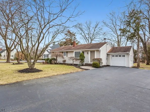 73 Mountain Ave, Pequannock Twp., NJ 07444