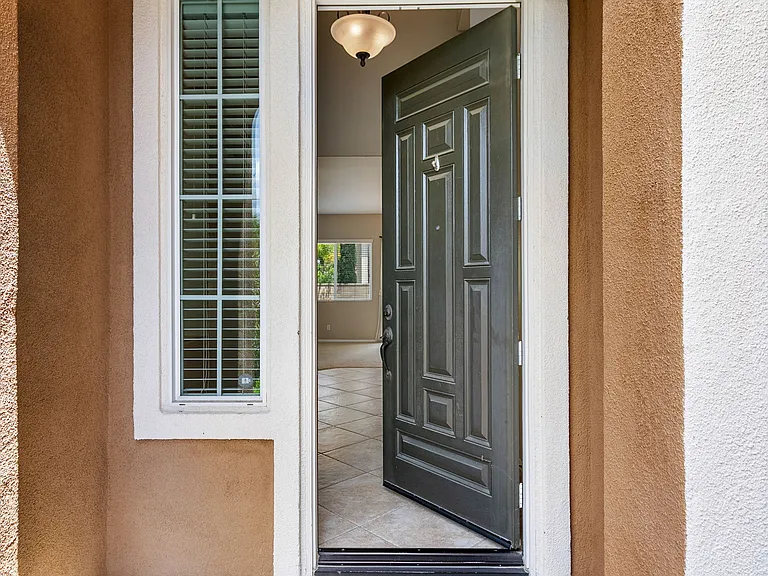 33822 Temecula Creek Rd — Photo 2