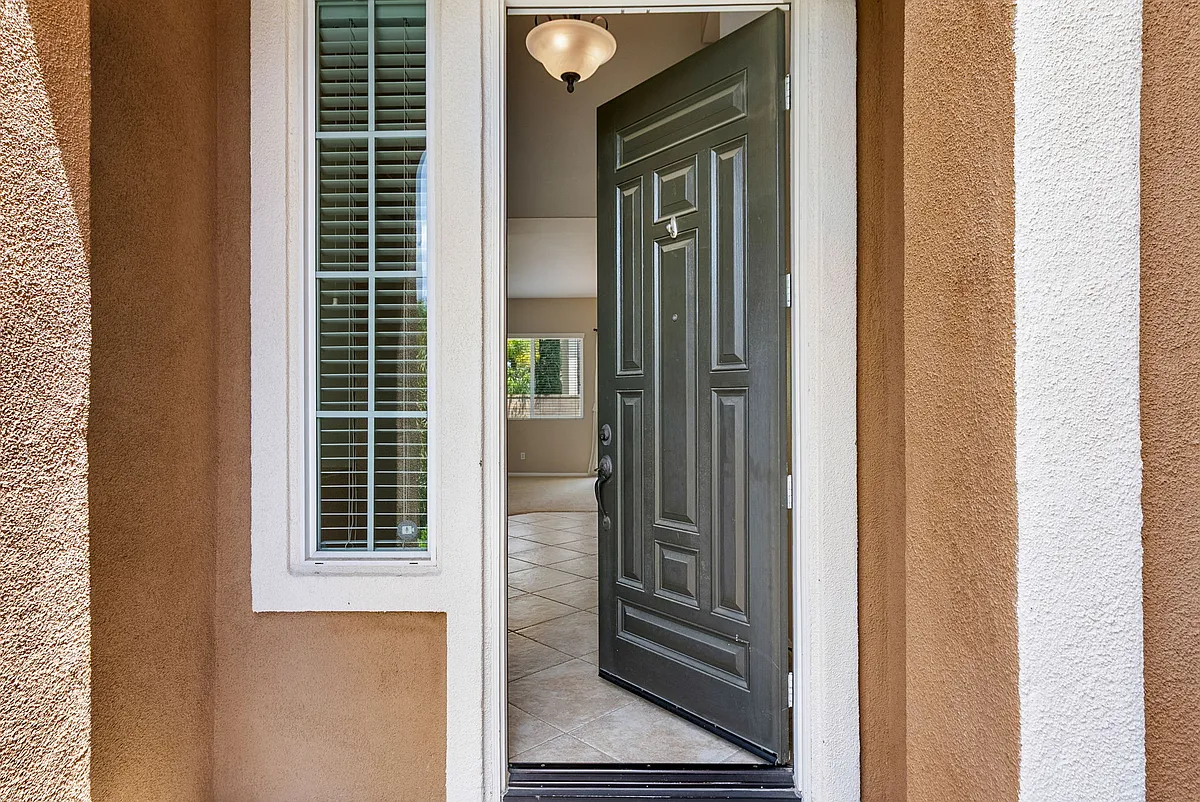 Building Photo - 33822 Temecula Creek Rd