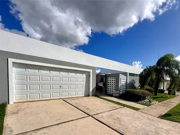 Ciudad Jardin Iii Calle Verbena 430, Toa Alta, PR 00953