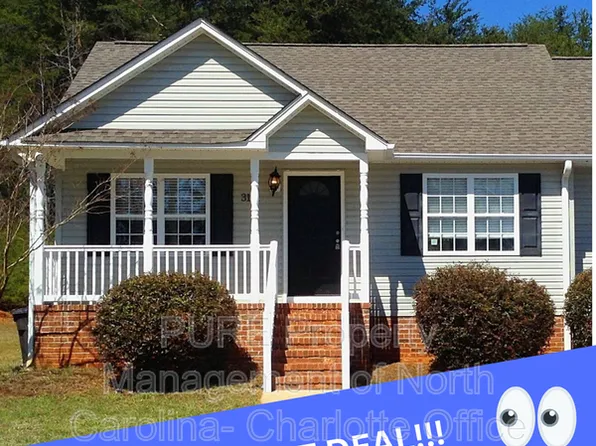 3181 Ridgeback Dr, Winston Salem, NC 27107