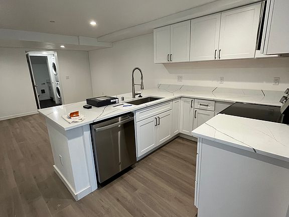 2nd image of 210 23rd Ave E #100