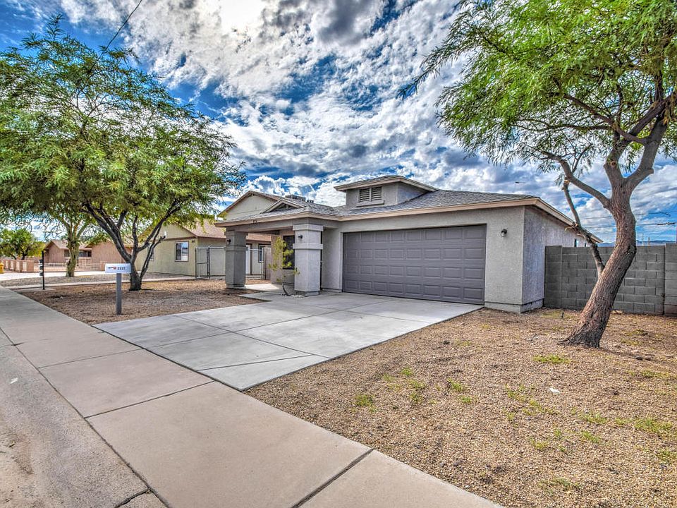 1st image of 2537 E Corona Ave