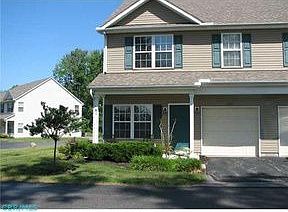 2nd image of 1239 Hall Ln