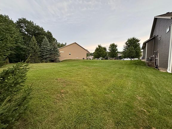 5th image of 2620 Oak Lawn Dr
