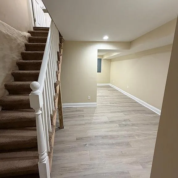 1904 E Lanvale St — Photo 14