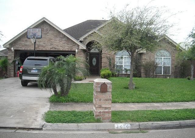 1st image of 1414 Elm Dr