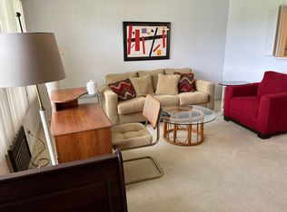 76 Suffolk Dr #B, Boca Raton, FL 33434