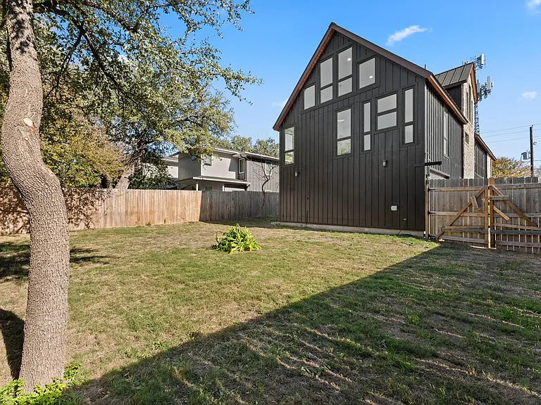3814 Wadford St — Photo 39