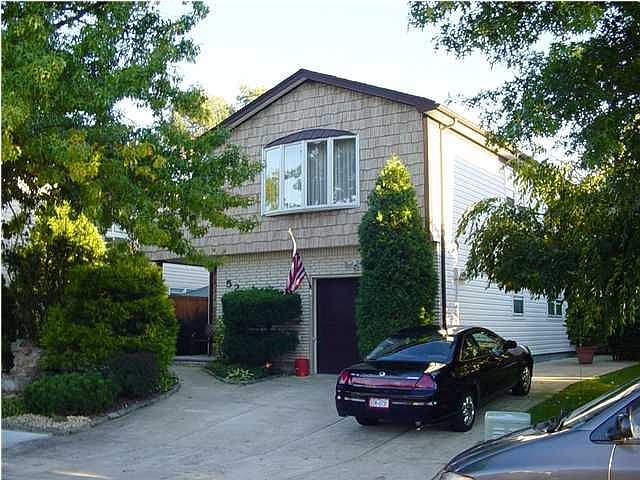 1st image of 52 E Figurea Ave