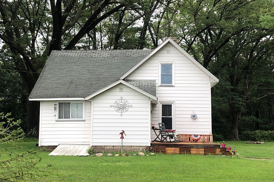 1st image of 6890 Hoppman St