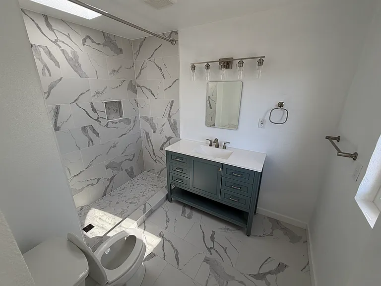 3608 Wilshire Ter #B — Photo 12