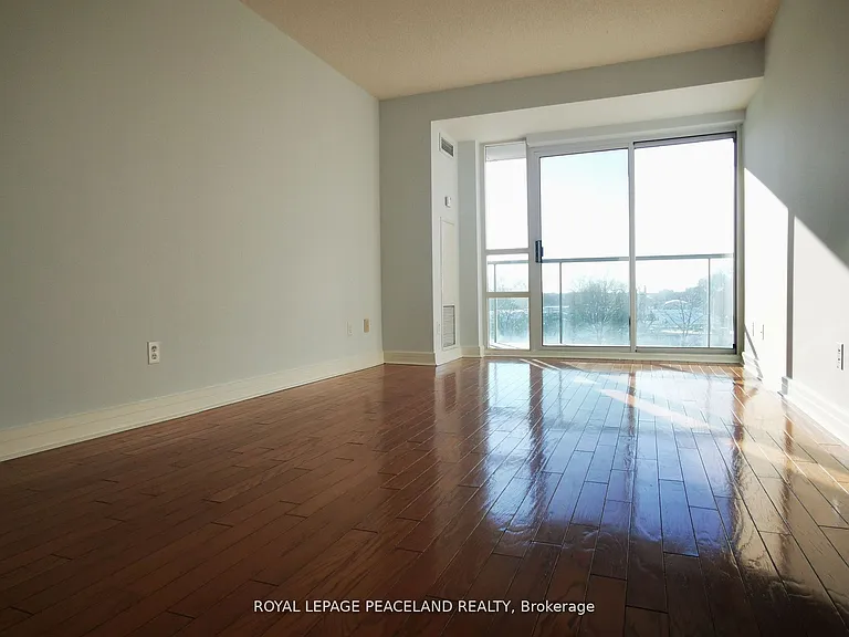 16 Harrison Garden Blvd #503 — Photo 6