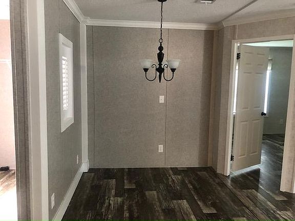 3rd image of 9324 Eden Dr #494