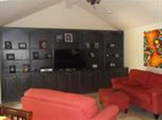 103 Devonshire Ct, Laredo, TX 78041