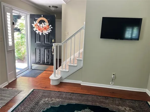 843 Heritage Sq, Decatur, GA 30033