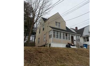 107 Park Rd, Waterbury, CT 06708