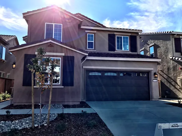 173 Kodiak Dr, Vacaville, CA 95687