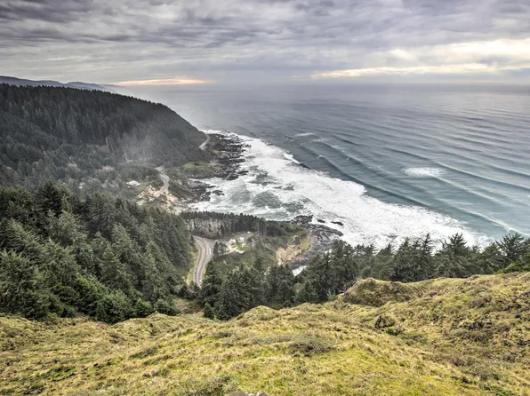 95590 Us Highway 101 #3, Yachats, OR 97498