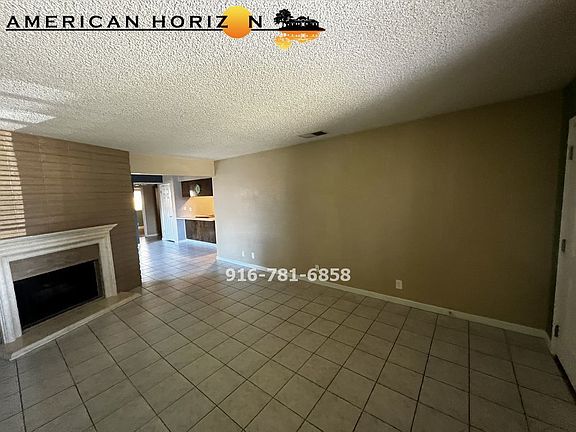 5th image of 1735 Kent St APT A