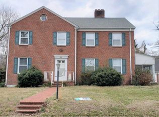 201 Campbell Ct, Bassett, VA 24055