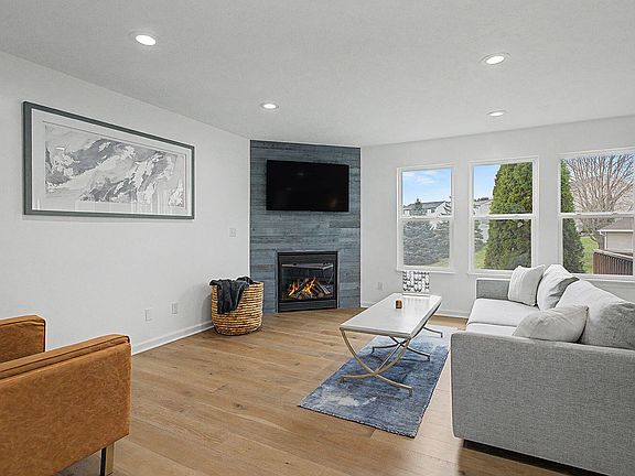 4th image of 6090 E Alanada Ct SE