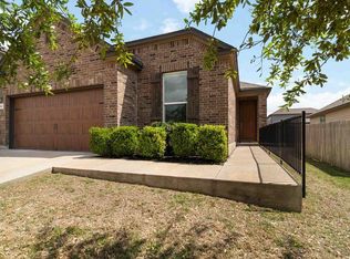 1911 Prickly Pear Dr, Bastrop, TX 78602