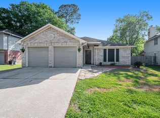 3806 Village Well Dr, Humble, TX 77396