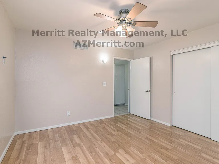 1646 N Mountain View Ave — Photo 20