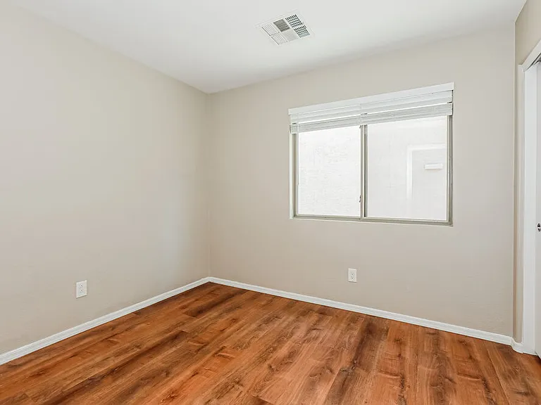 2049 W Gold Mine Way — Photo 14
