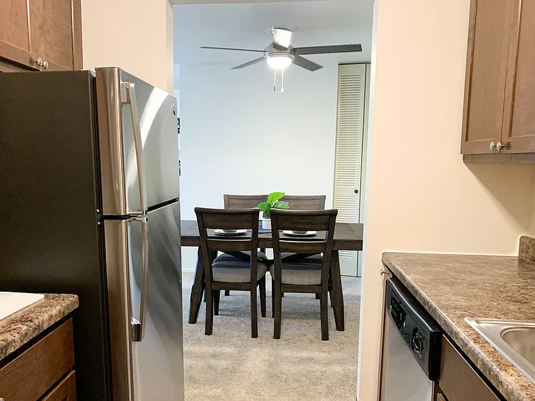 Ridge View Apartments Kitchen