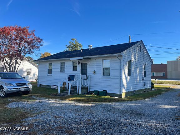 4th image of 107 Lawrence Street