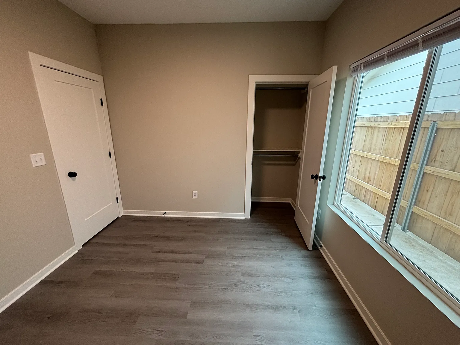 3 bed, 1200 sqft, $1,425 — Photo 4