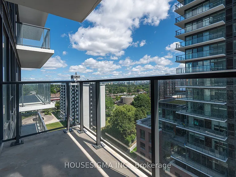 4010 Eglinton Ave W #1105 — Photo 10